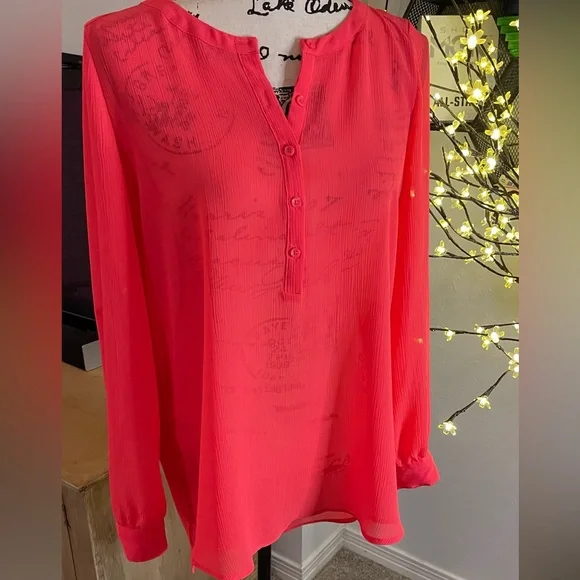 Candies- Sweet oversized blouse in a beautiful bright coral color, Size Large - Picture 5 of 14